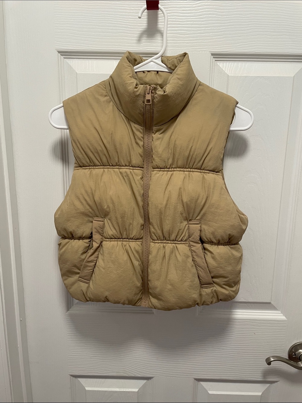 Love Tree Cropped Puffer Vest in Beige